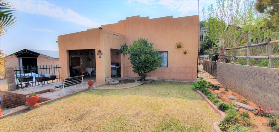 5 Bedroom Property for Sale in Upington Rural Northern Cape